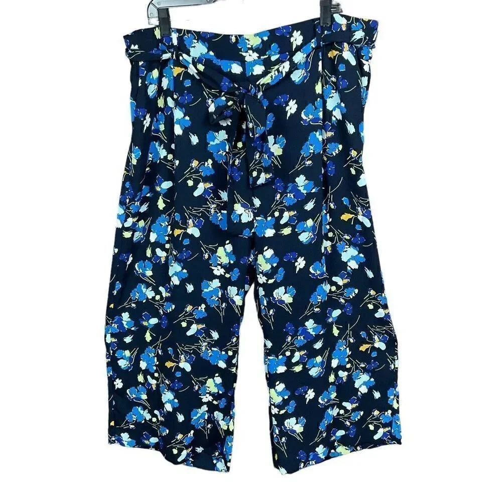 Halogen Crop Pants Wide Leg Black Blue White Floral Elastic Waist Belt 1X